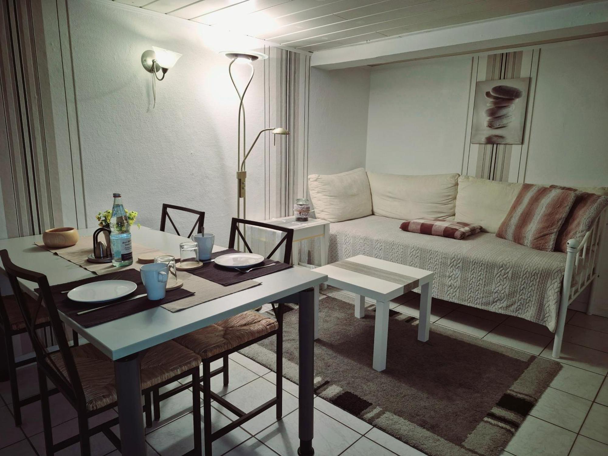 Untergeschoss, Kaelder, Basement In Ruhiger Wohngegend Apartment Flensburg Ngoại thất bức ảnh